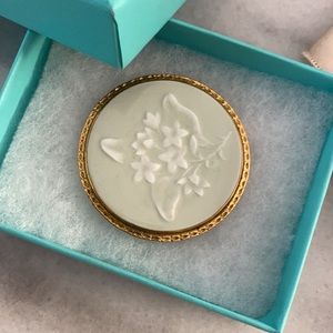 Royal Worcester England, Trailing Arbutus Brooch/Pendant